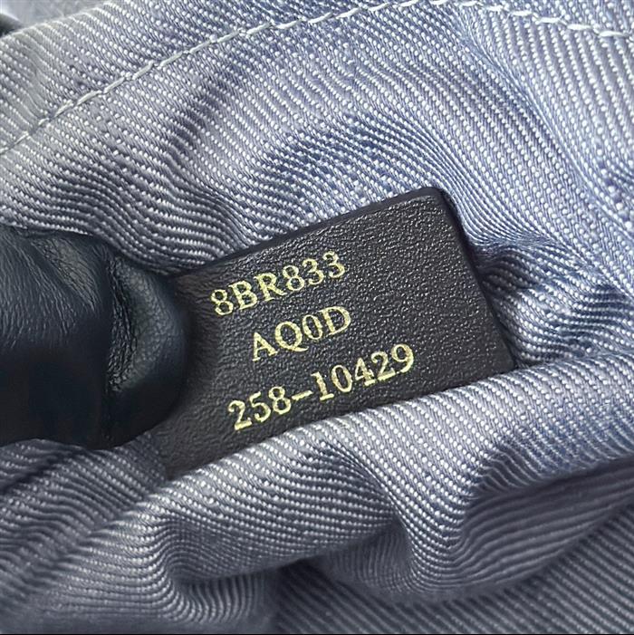 2026 880826221652936